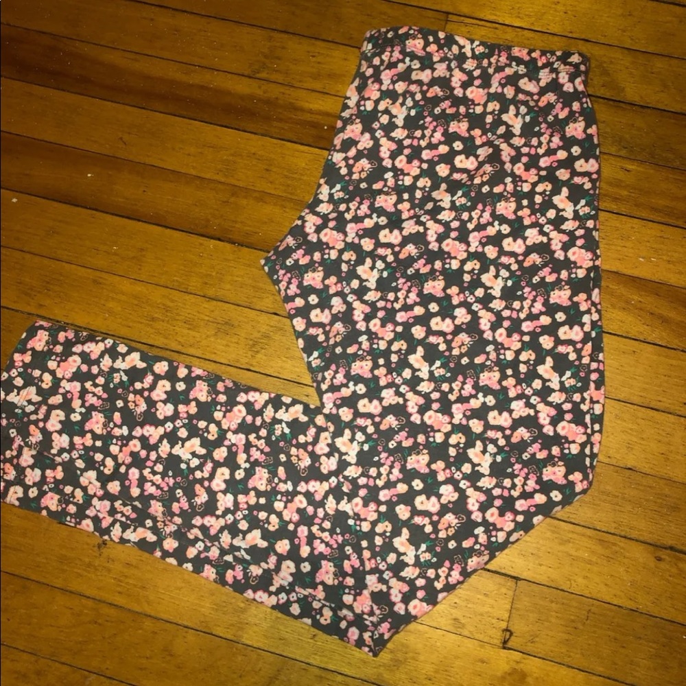 Size med Exhilaration flowered leggings